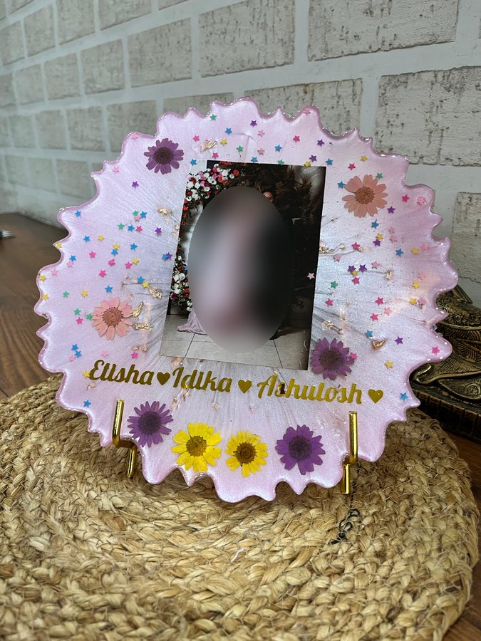 Pink star floral family resin frame
